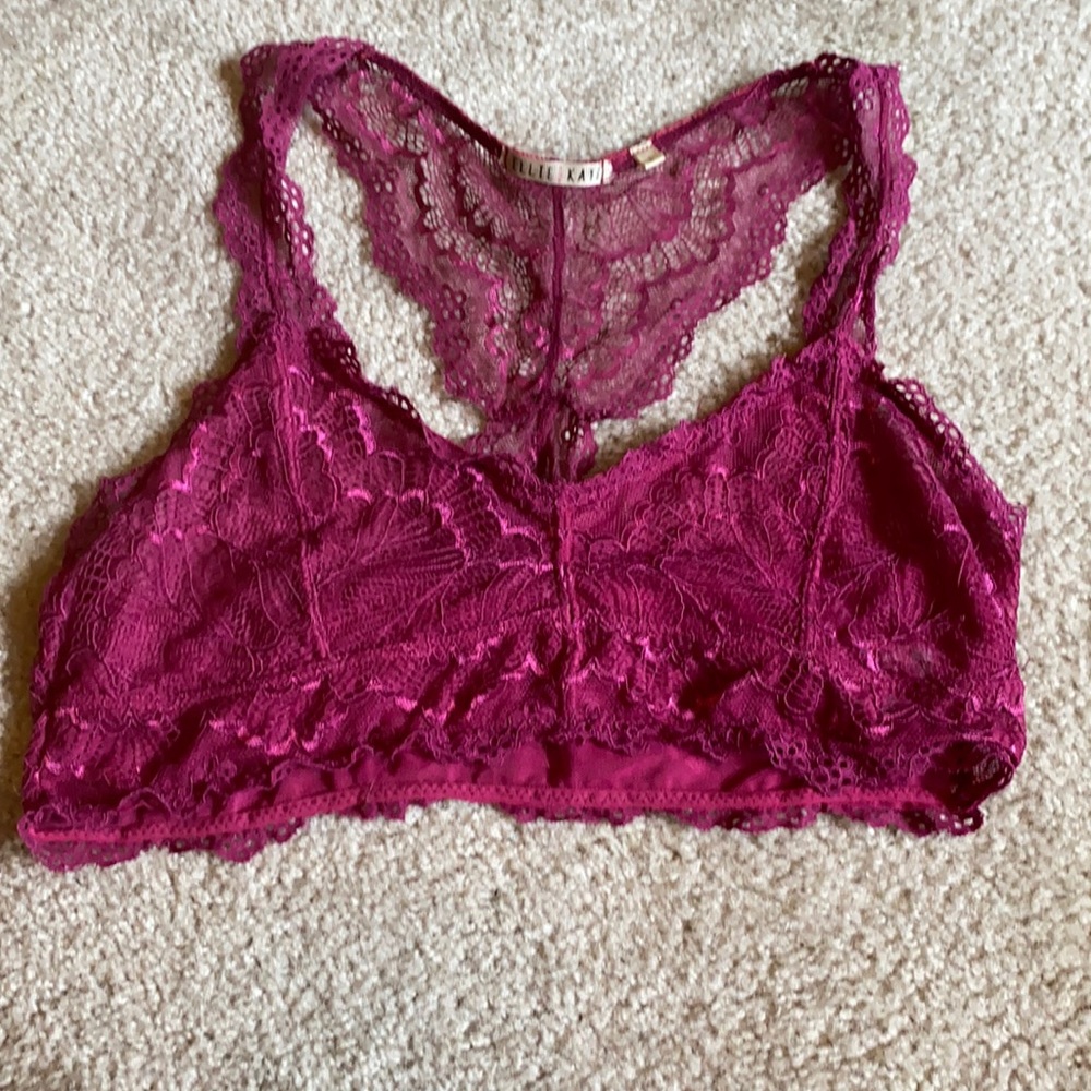 Large bralette with cut out design